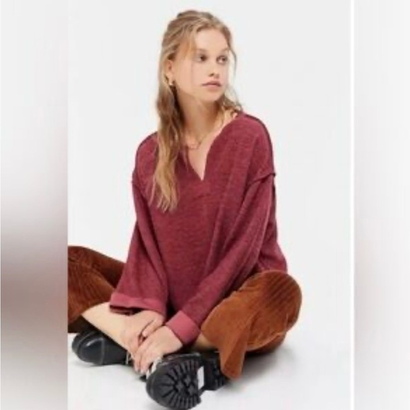 Urban Outfitters Sweaters - Urban Outfitters lounge sweater Oversized Sz S
V-Neck Long Sleeves